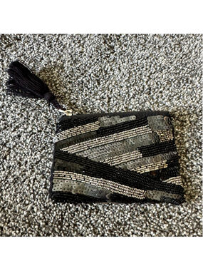 Women's America & Beyond Beaded/Sequined Coin Purse Tassel Zipper Black Silver